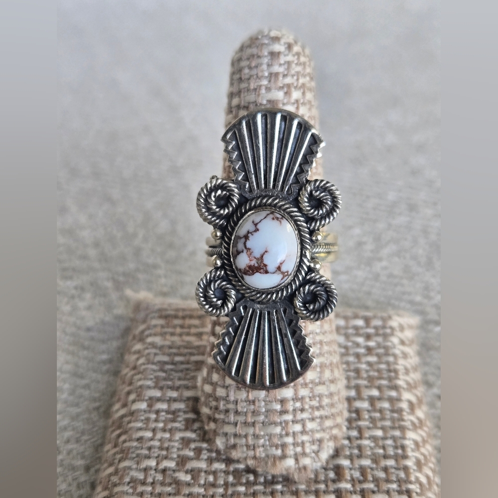 Southwestern Wild Horse Sterling Silver Ring Size 8